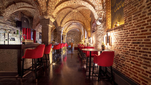 Bar Cave